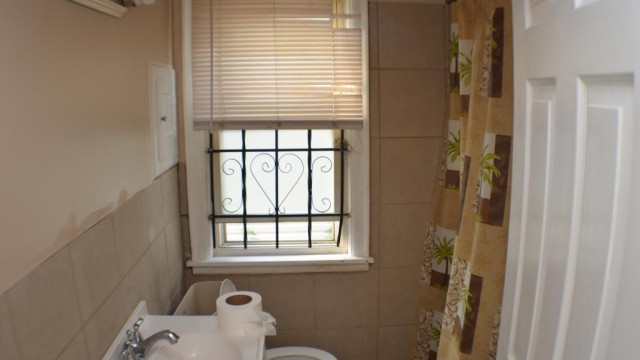 $27,500 Newly renovated 2 bedroom house in Detroit. 17% yield