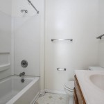 $43,500 Bright renovated duplex in Toledo, Ohio. Net Yield 20.32%